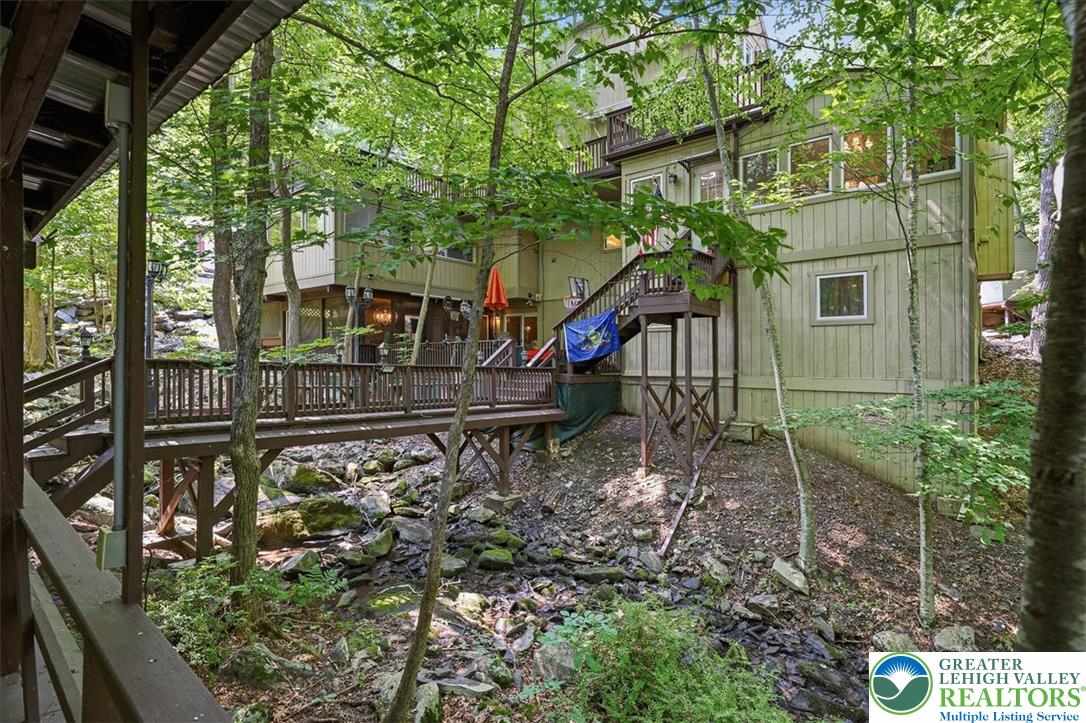 3130 Delaware Circle Property Photo 6