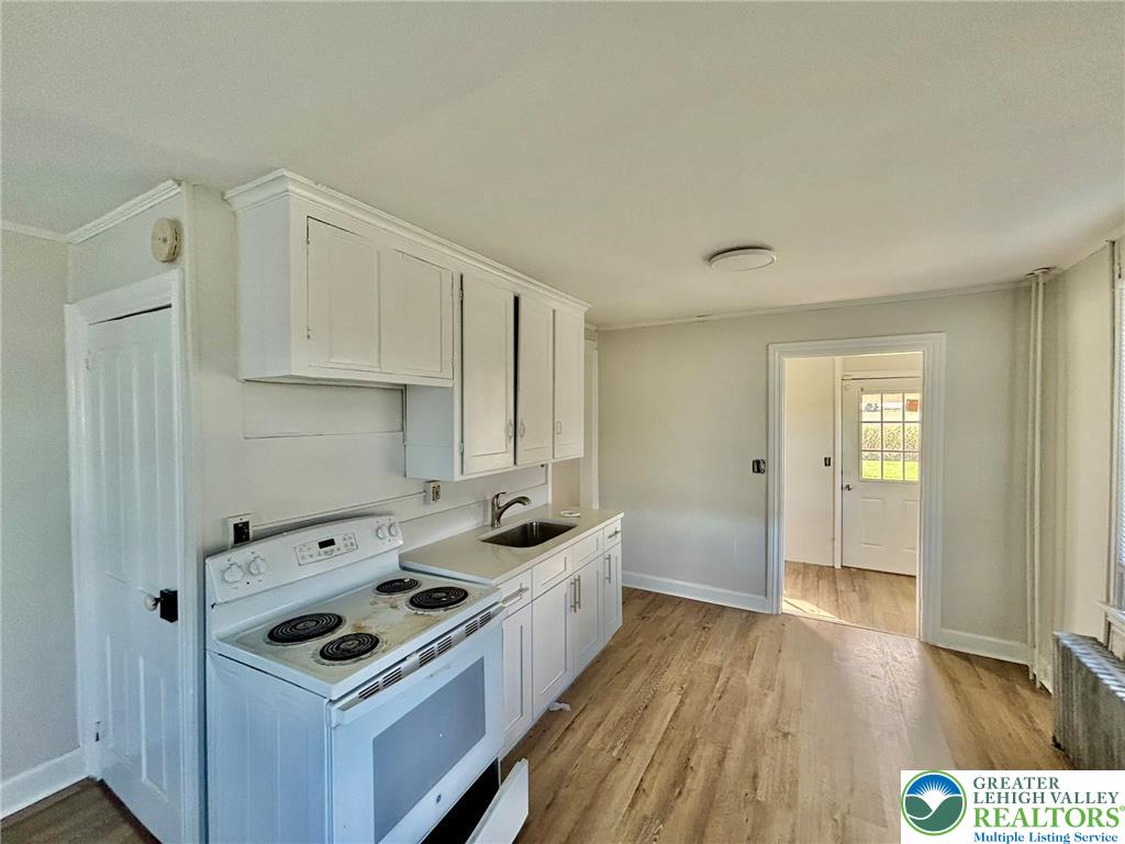 4067 Newburg Road Property Photo 7