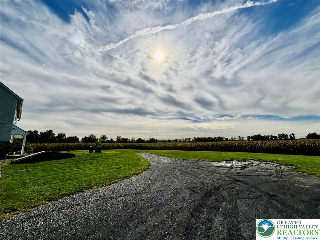 4067 Newburg Road Property Photo 19