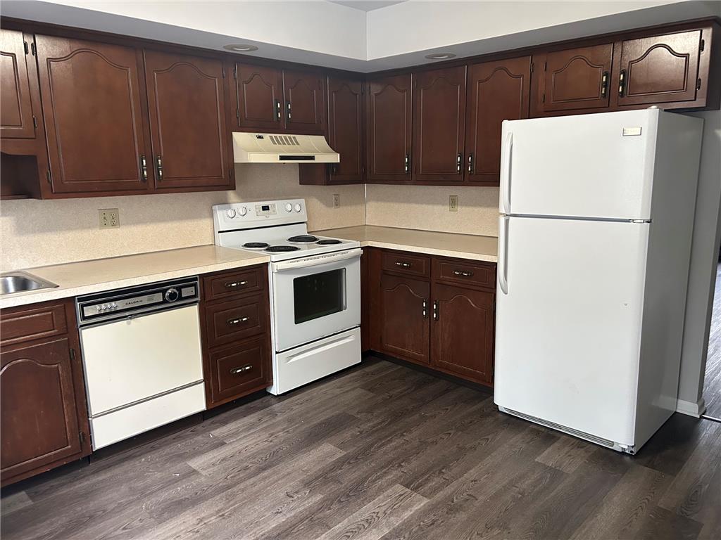 1662 Farmersville Road #1b Property Photo 3
