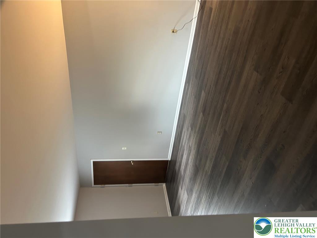 1662 Farmersville Road #1b Property Photo 11