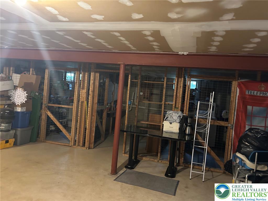 1662 Farmersville Road #1b Property Photo 12