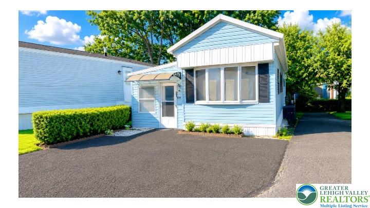 1190 Grange Road O4 Property Photo 1