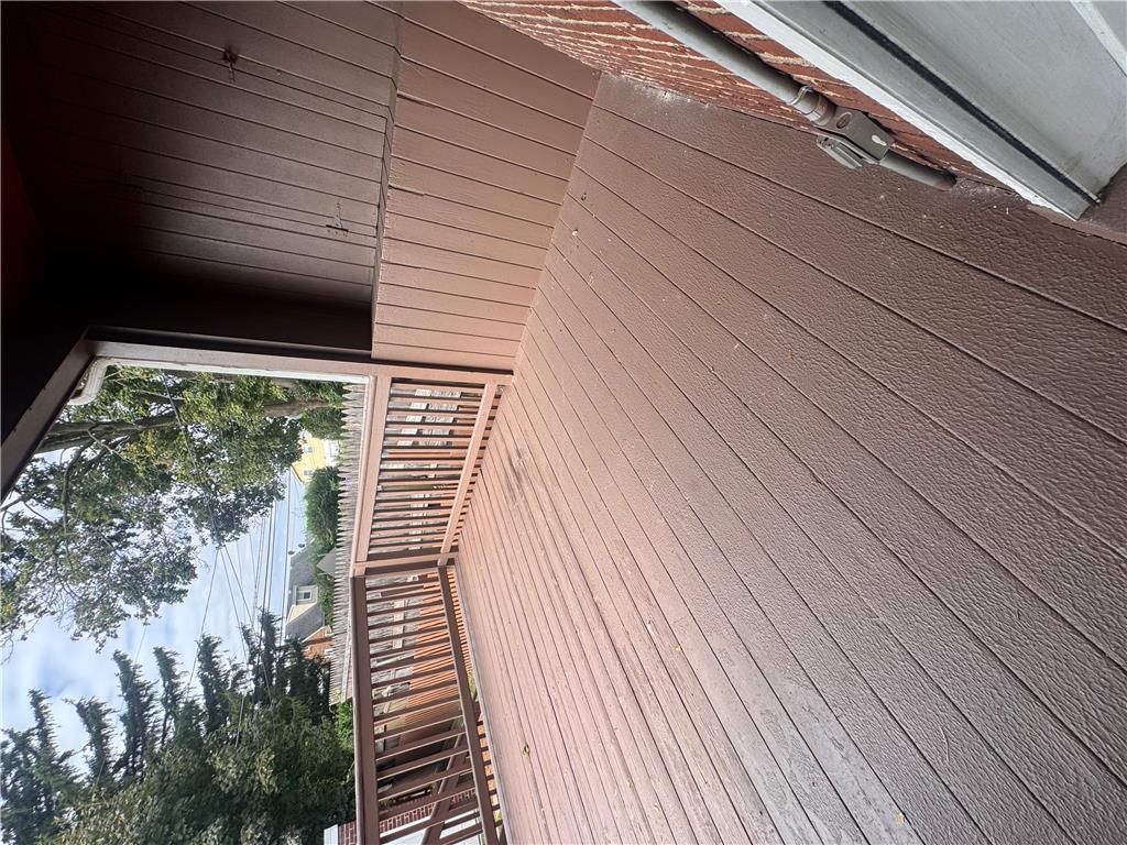 1044 Fullerton Avenue Property Photo 28