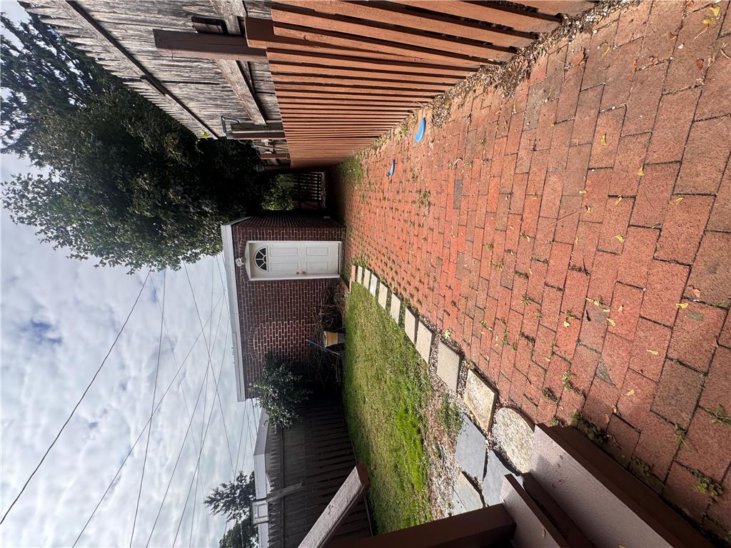 1044 Fullerton Avenue Property Photo 29