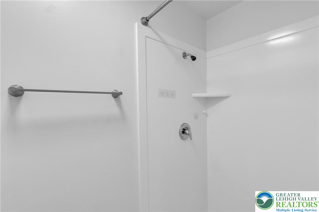 5477 Grace Avenue Property Photo 19