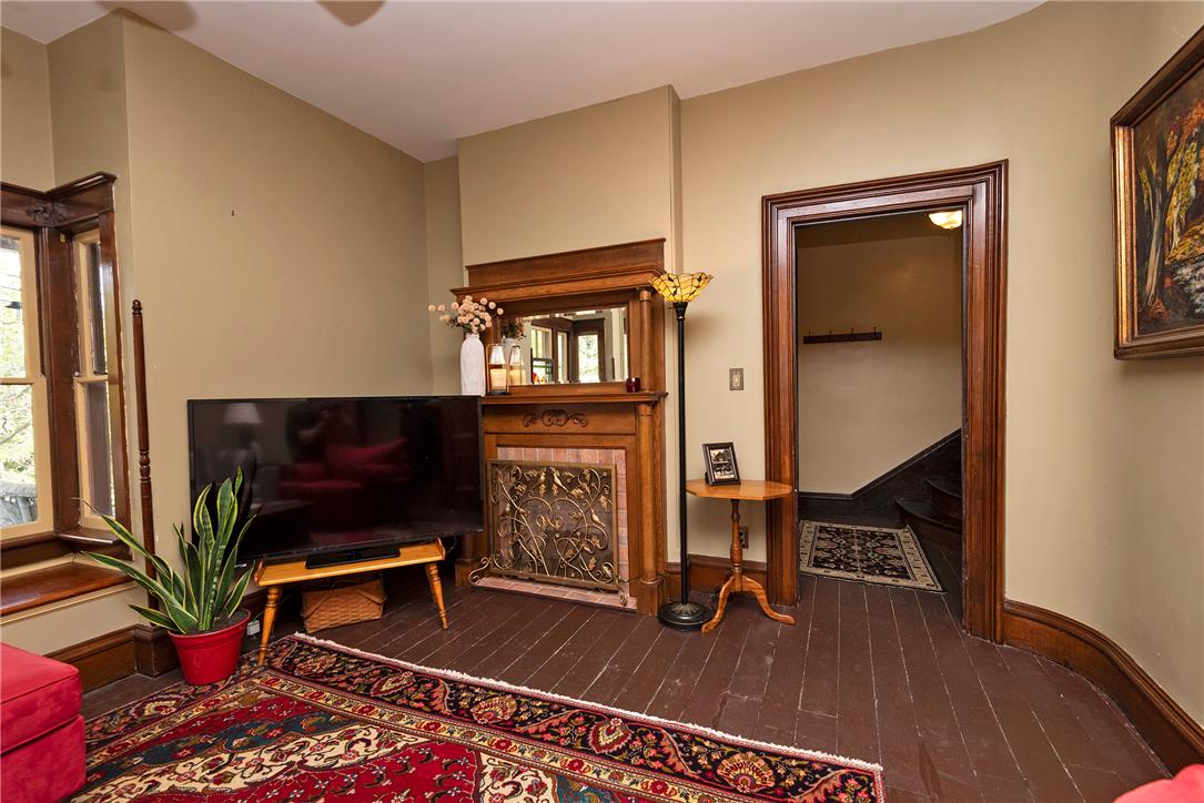527 Delaware Avenue Property Photo 20