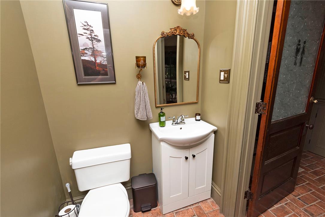 527 Delaware Avenue Property Photo 33