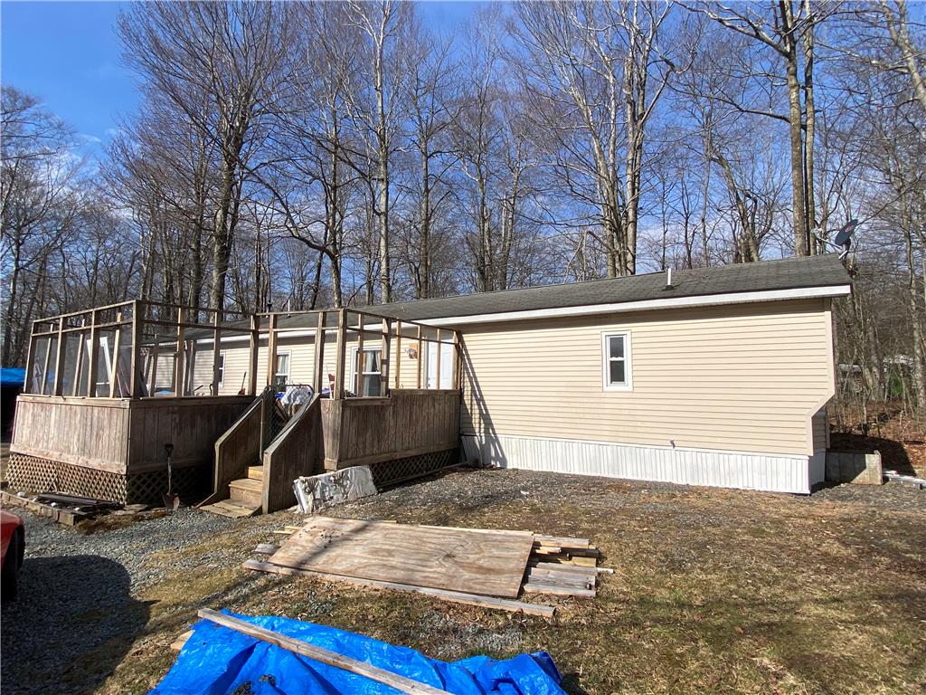 26 Smoke Signal Property Photo 1
