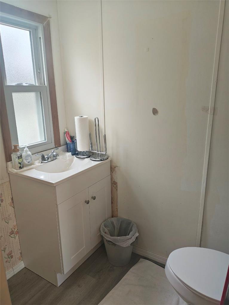 26 Smoke Signal Property Photo 24