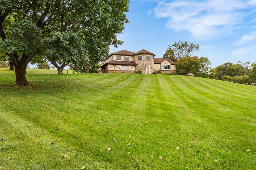 947 Tamenend Road Property Photo 4