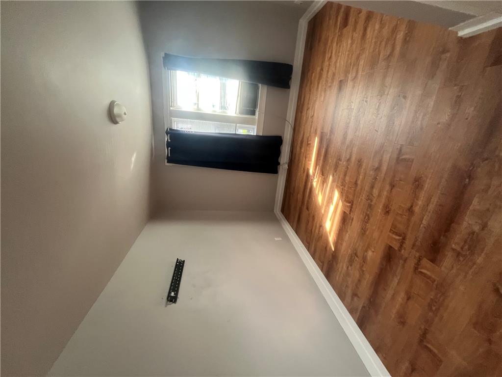 663 Spring Garden Street Property Photo 11