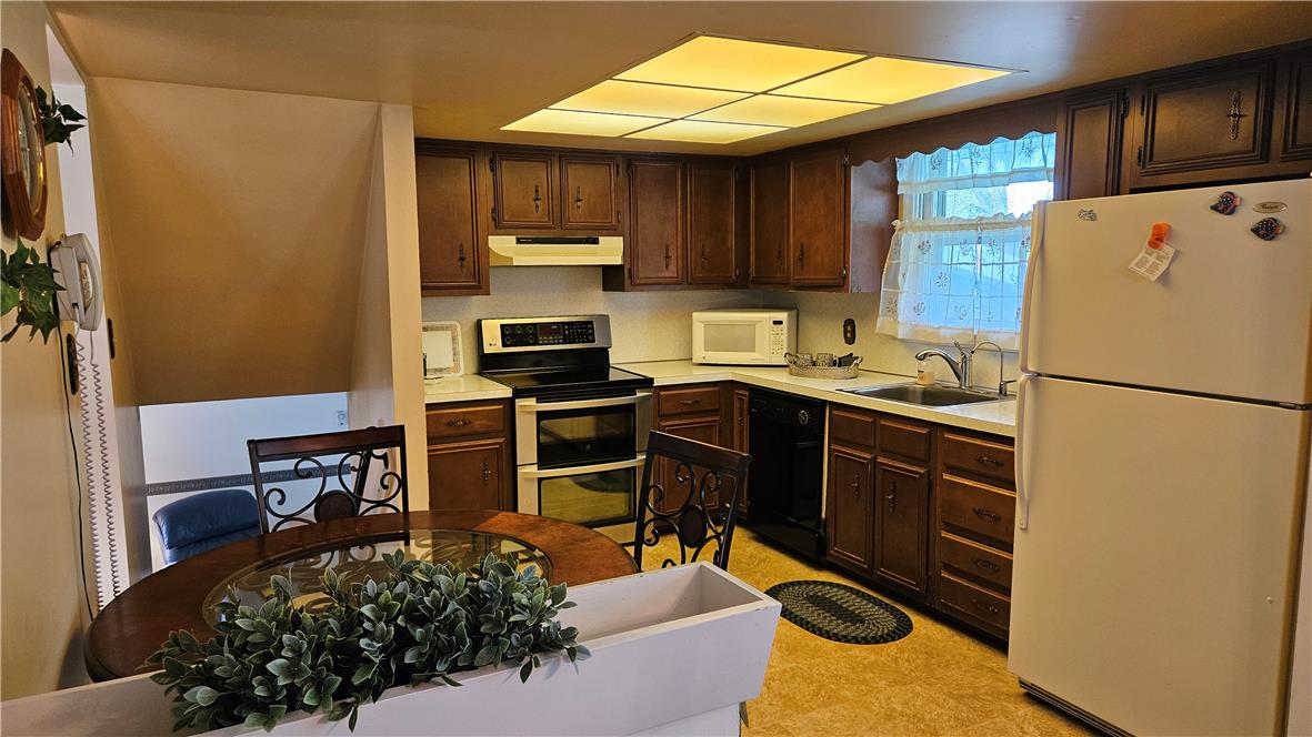 3549 Lumar Street Property Photo 9