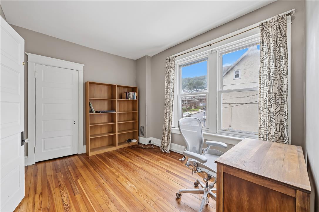 644 Fiot Avenue Property Photo 18