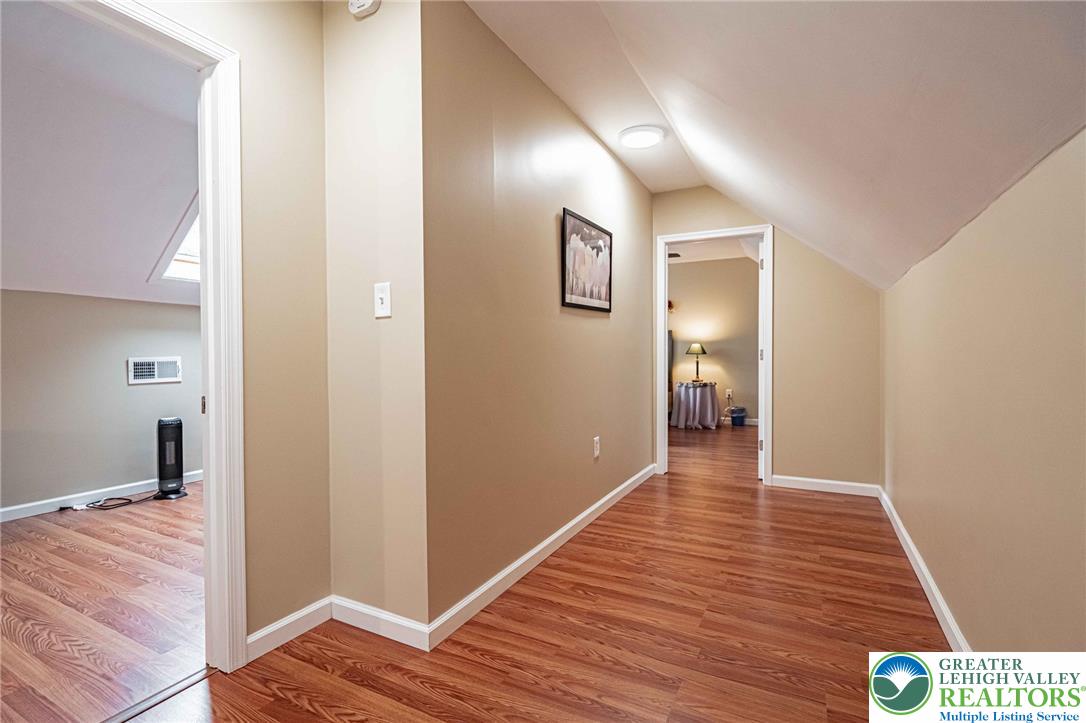 159 Winding Way Property Photo 35