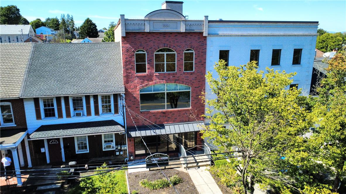 187 Main Street 200 Property Photo 4