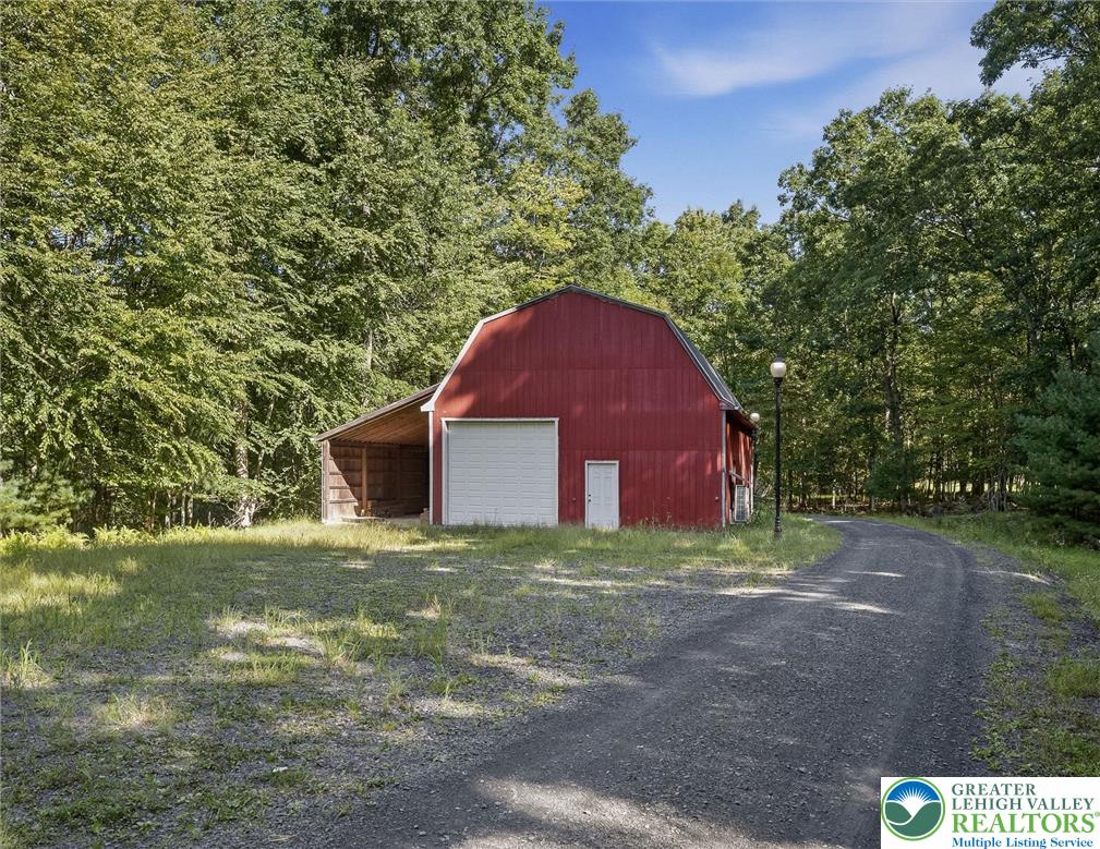 12 Old Farm Road Property Photo 3