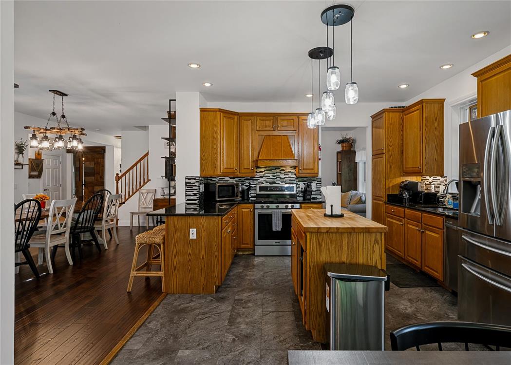 12 Old Farm Road Property Photo 14