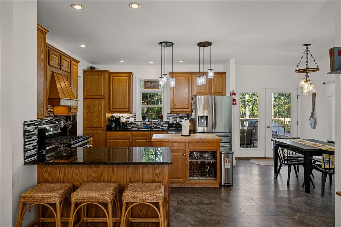 12 Old Farm Road Property Photo 15