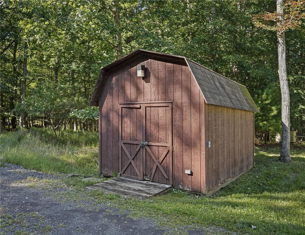 12 Old Farm Road Property Photo 46