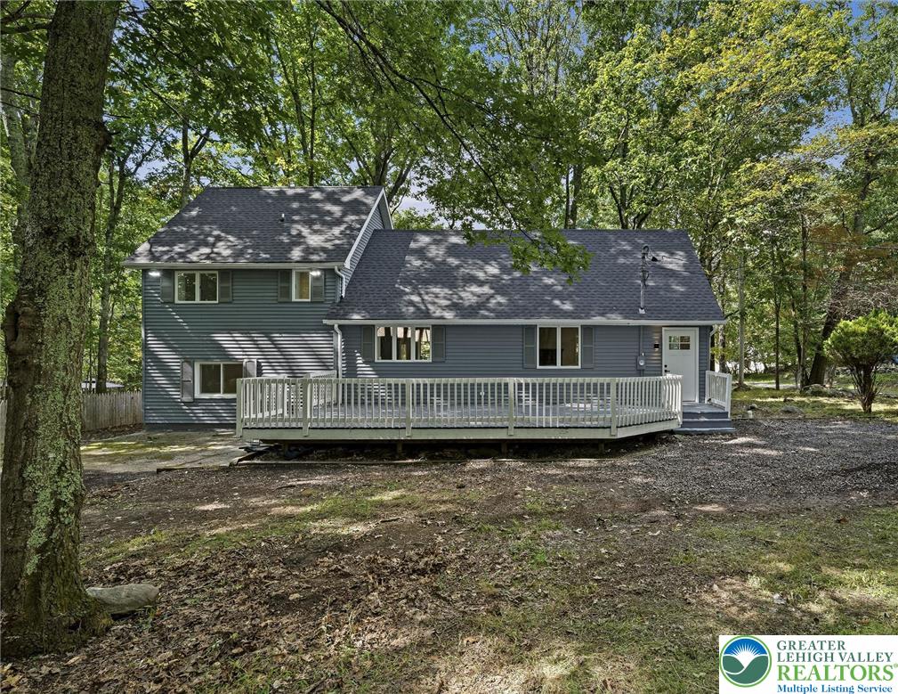 348 Carnation Road Property Photo 1