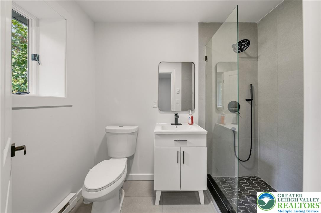 348 Carnation Road Property Photo 11