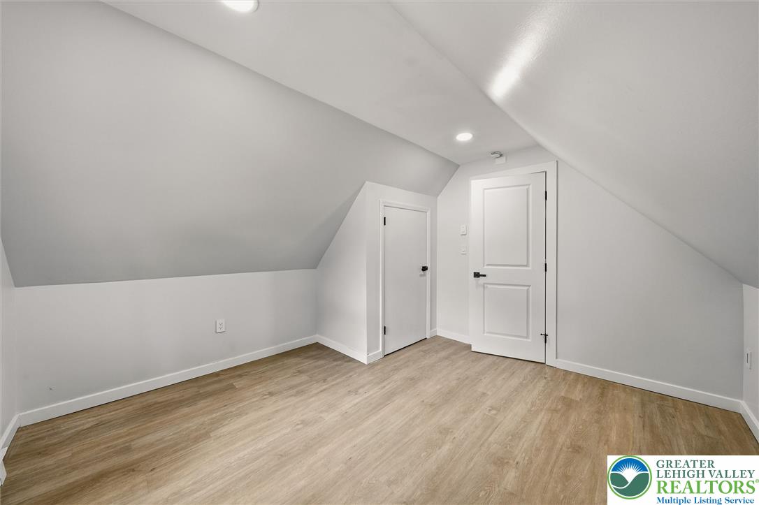 348 Carnation Road Property Photo 17