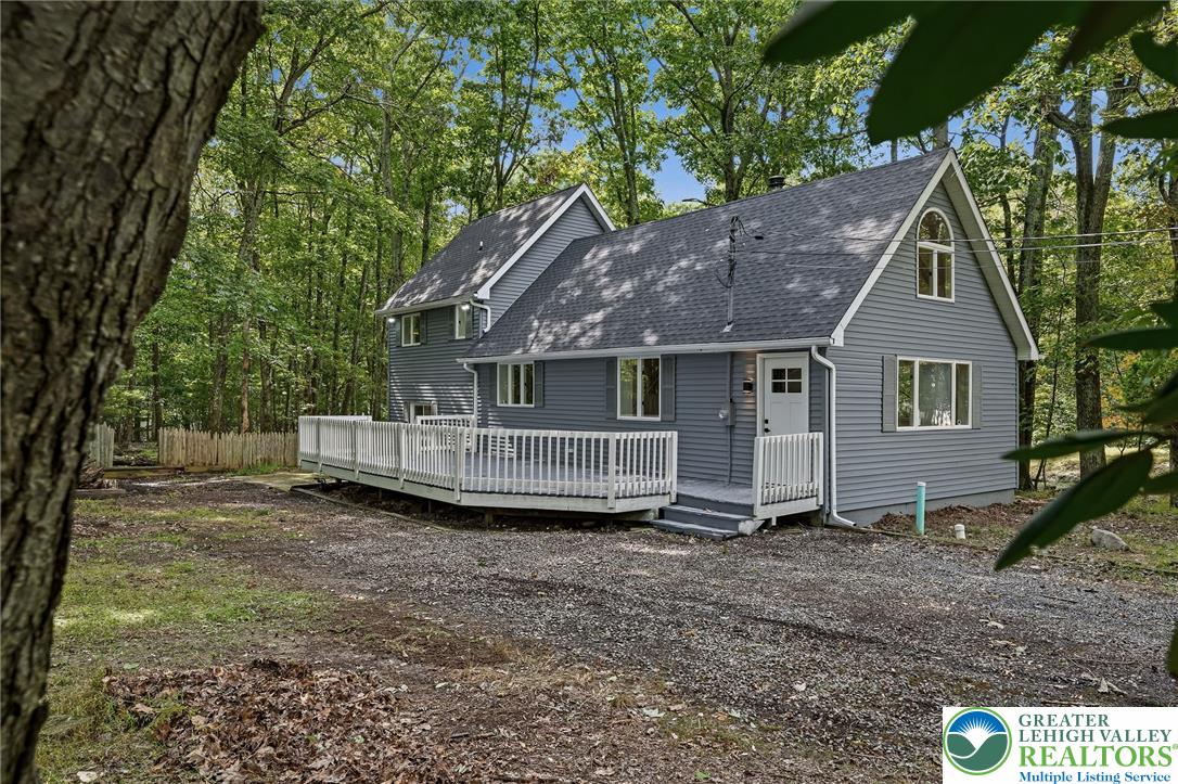 348 Carnation Road Property Photo 28