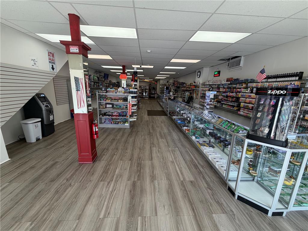 1 Broadway Commercial Property Photo 4