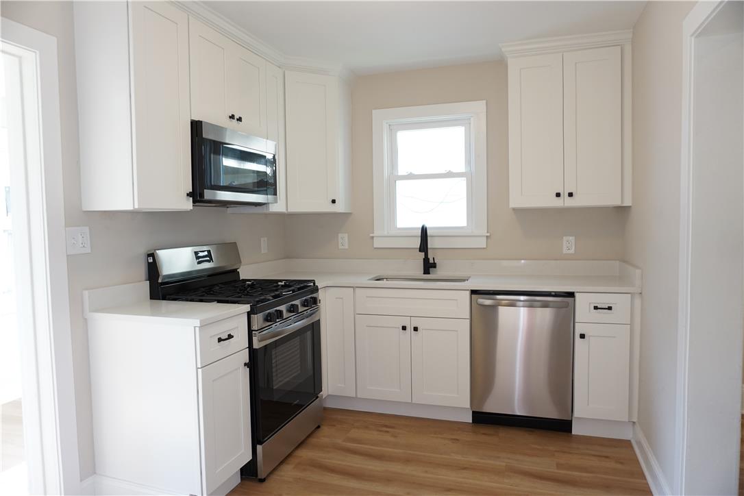 2342 Forest Street Property Photo 11