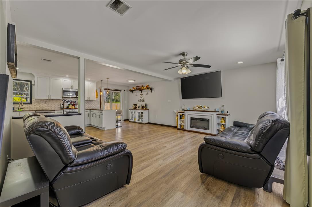 2731 Bonnyview Lane Property Photo 4