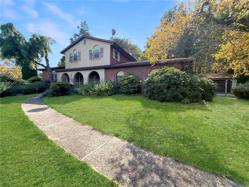7672 Hilltop Court Property Photo 1