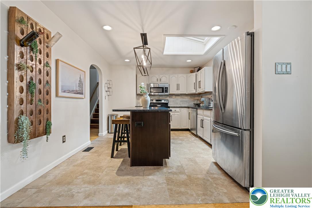 2569 Woods Edge Road Property Photo 12