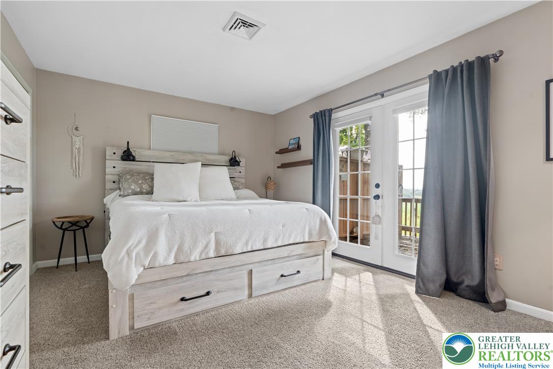 2569 Woods Edge Road Property Photo 16