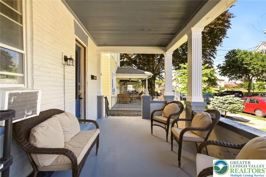 507 Walnut Street Property Photo 4