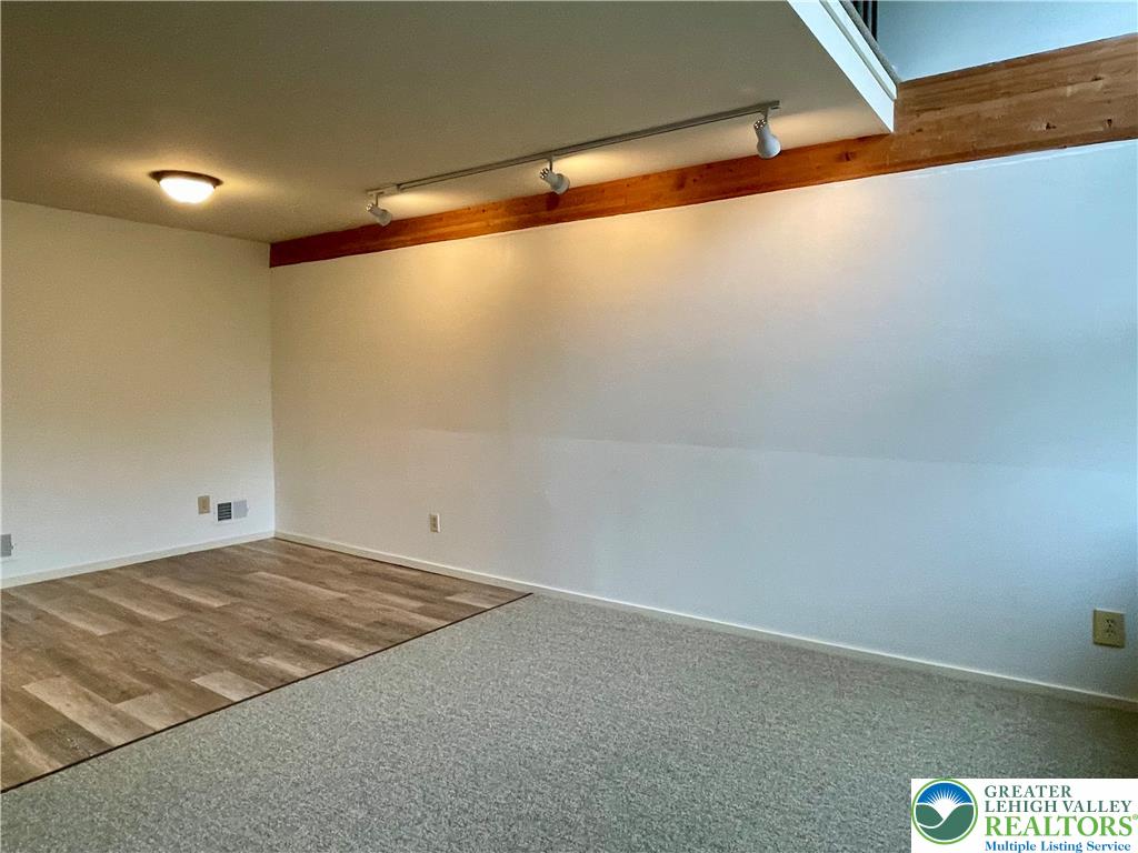 101 Race Street 217 Property Photo 8