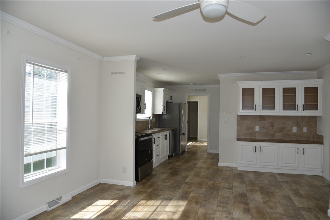 7434 Marquis Drive Property Photo 12