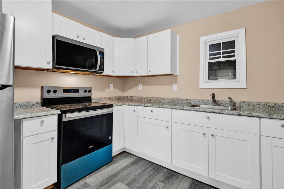 411 Gordon Street Property Photo 4