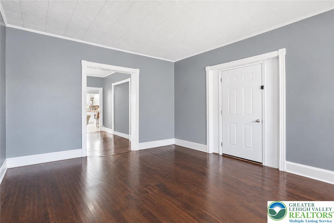 507 Walnut Street Property Photo 23