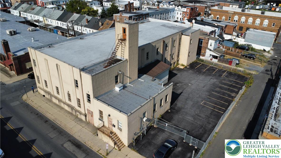 813 4Th Street Property Photo 1
