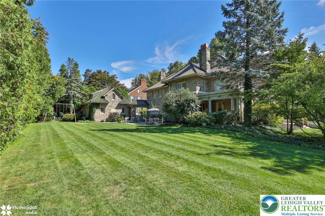611 Cattell Street Property Photo 20