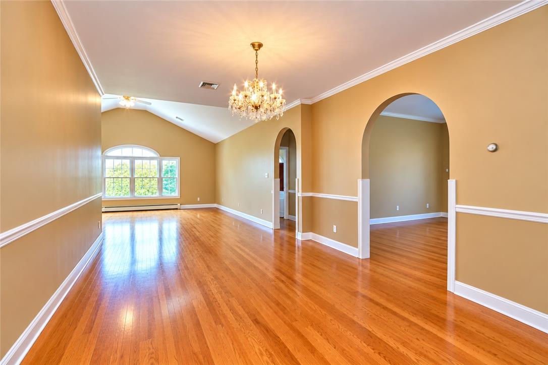 578 Daniels Road Property Photo 22