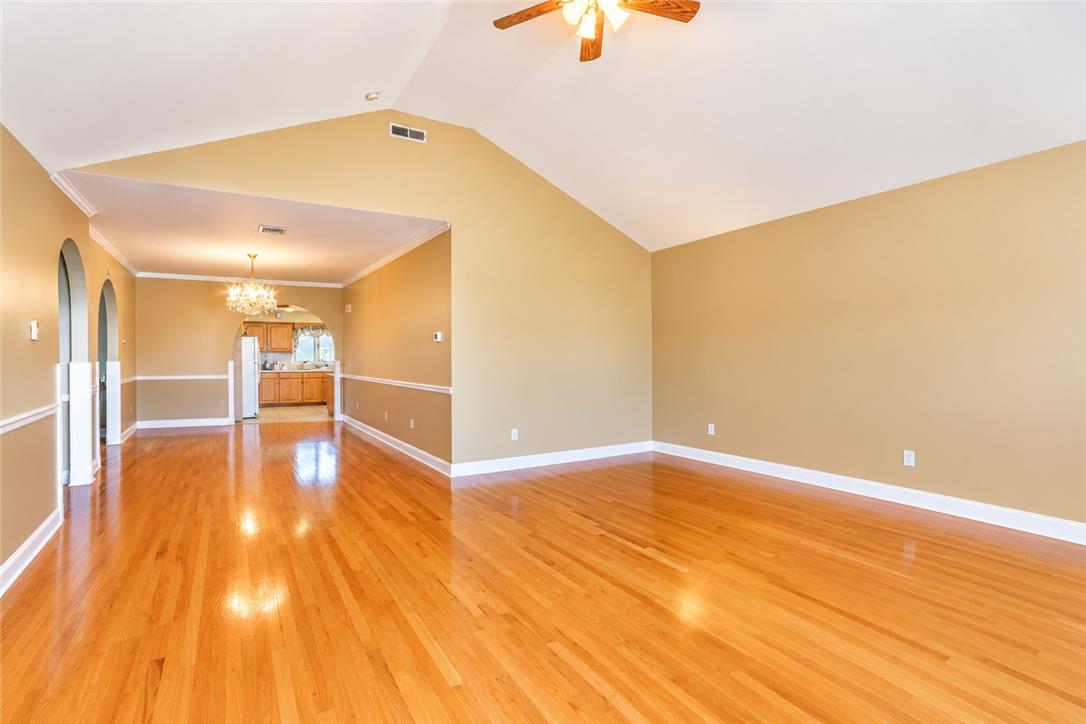 578 Daniels Road Property Photo 24
