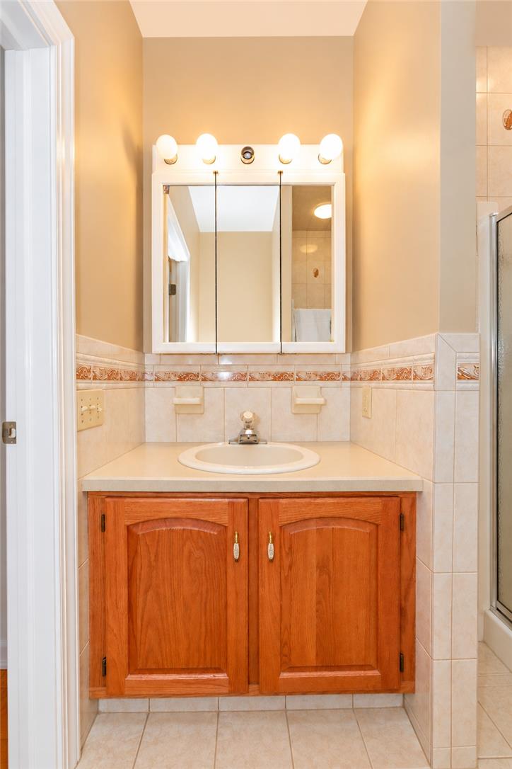 578 Daniels Road Property Photo 34