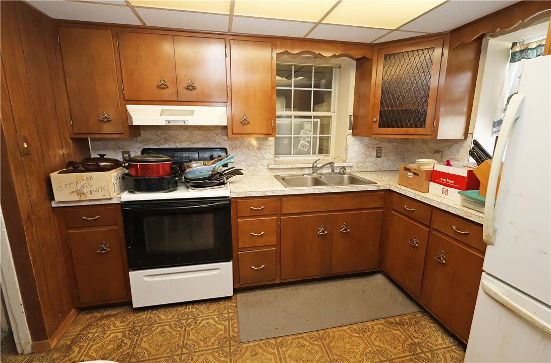 5740 Beverly Hills Road Property Photo 6