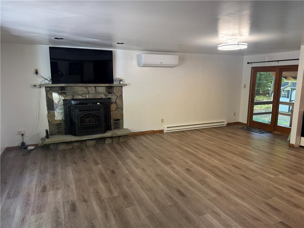 2328 Elmhurst Road Property Photo 6