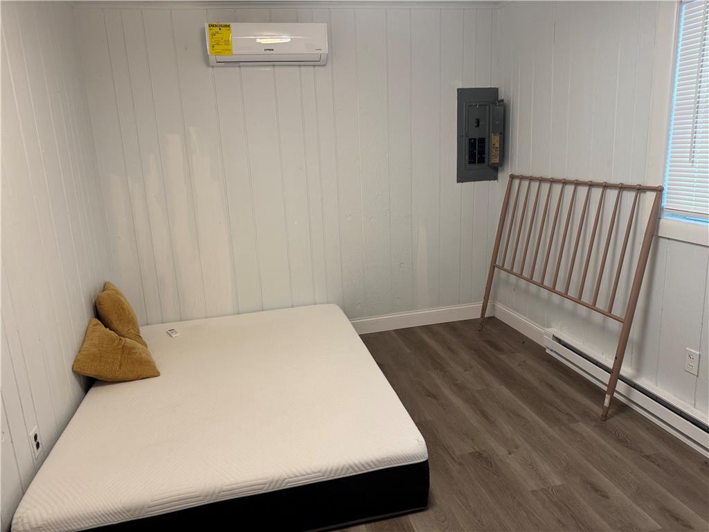 2328 Elmhurst Road Property Photo 7