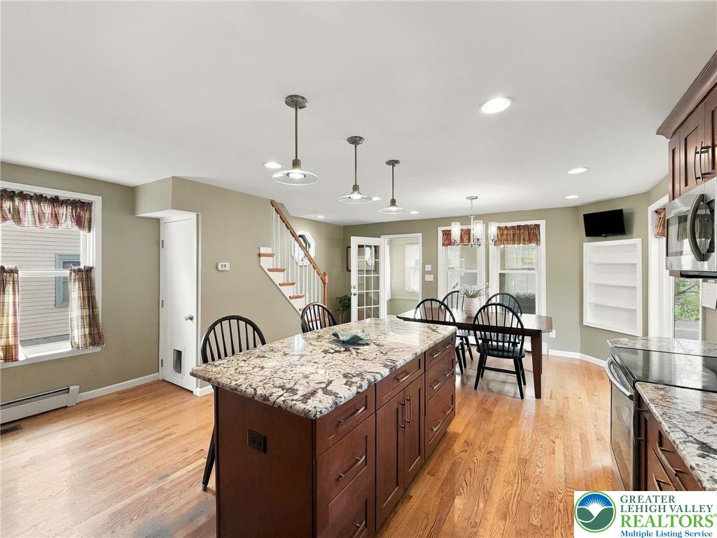 1873 Whitehall Avenue Property Photo 5