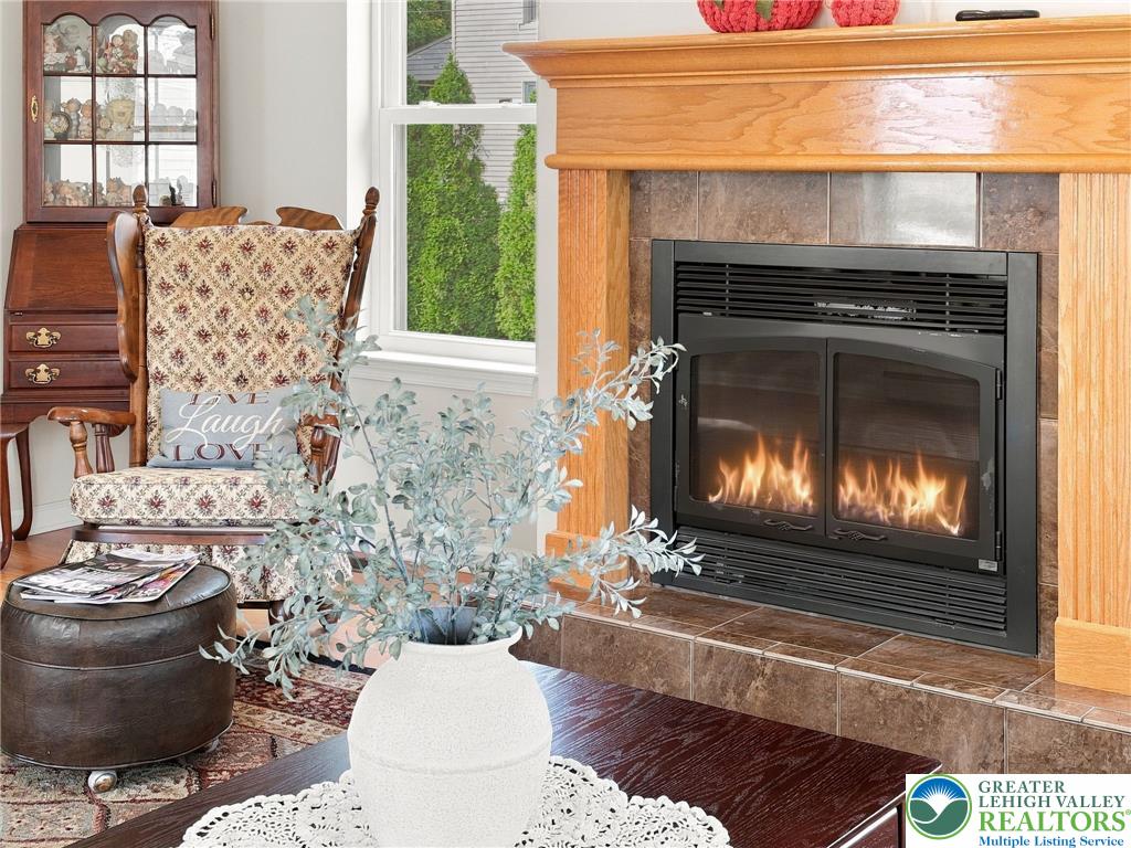 1873 Whitehall Avenue Property Photo 19