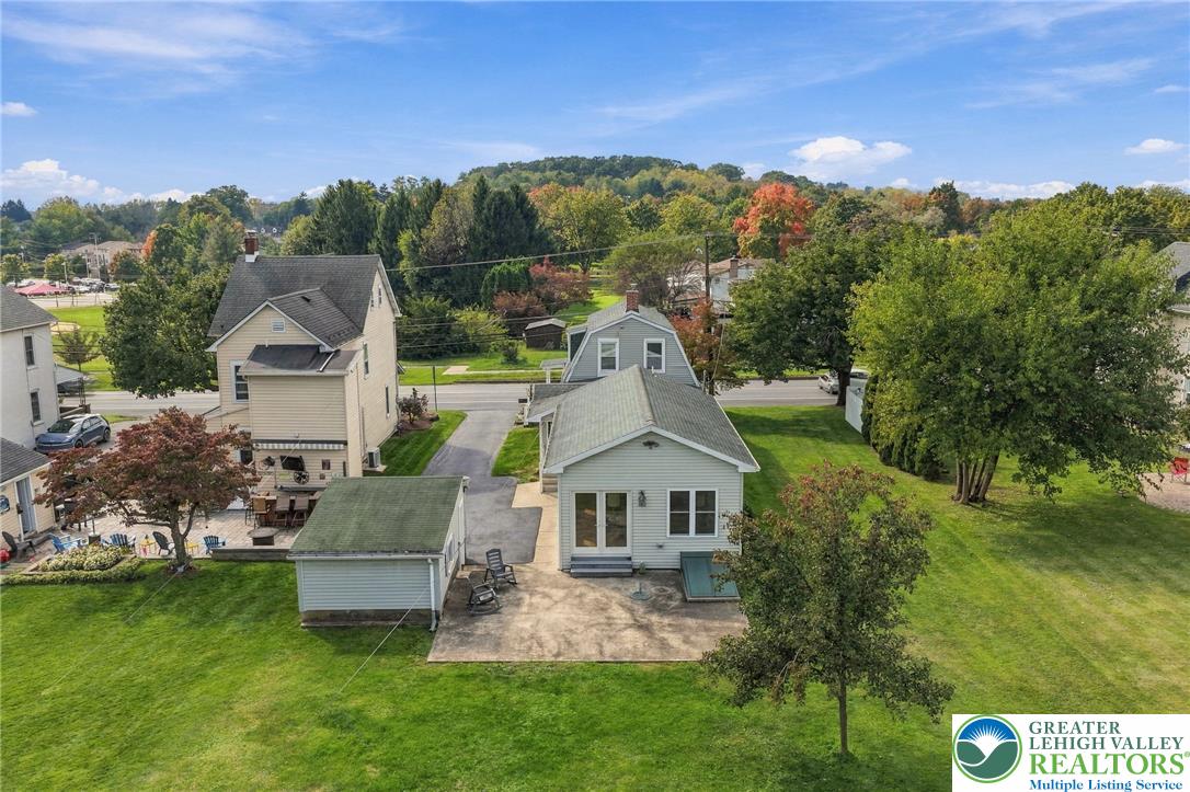 1873 Whitehall Avenue Property Photo 33